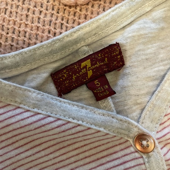 7 for all Mankind - Little girls tank top - Great used condition - Size 5 - Picture 2 of 6